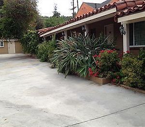 El Patio Inn - Near Universal Studios Hollywood